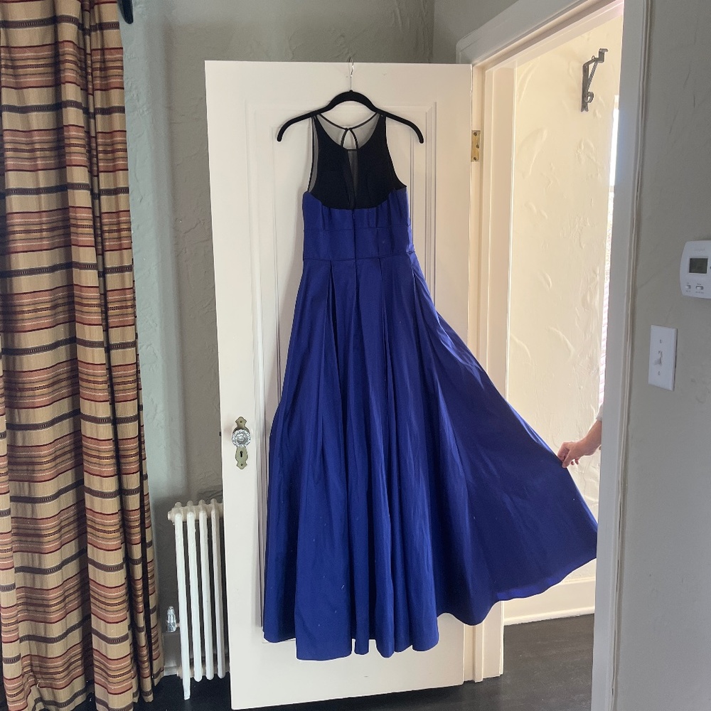 Aidan Mattox formal dress